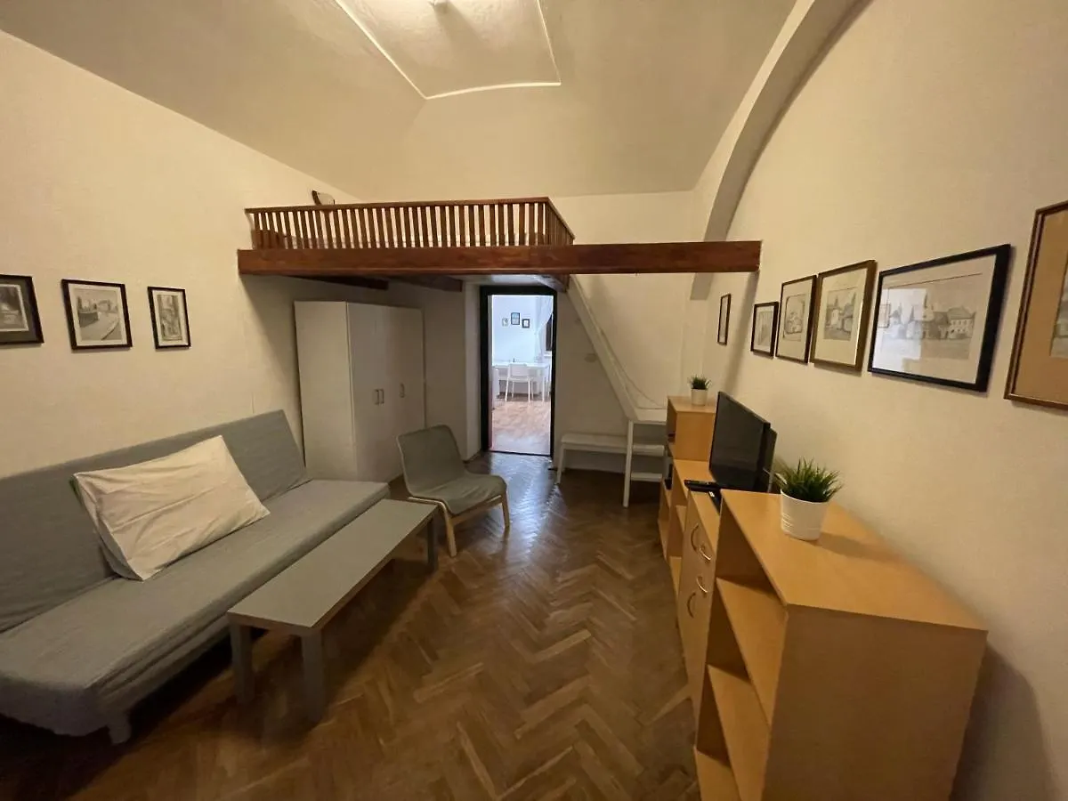 Apartment Jackie Praga